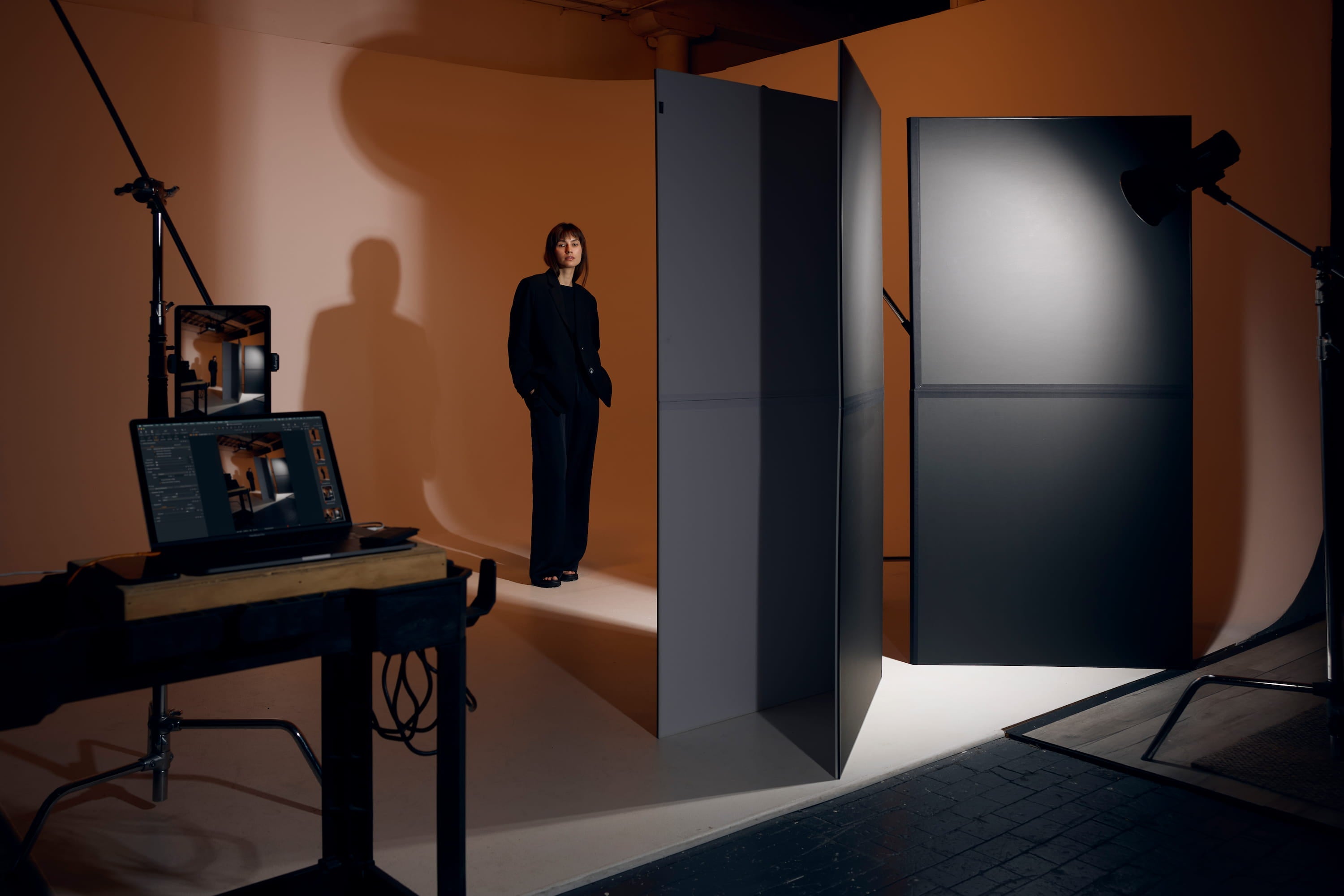 Flags and Reflectors: Kit that Every Portrait Photographer Needs
